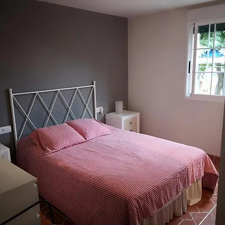 Casita Con Jardin Cerca De La Playa * Cangas do Morrazo